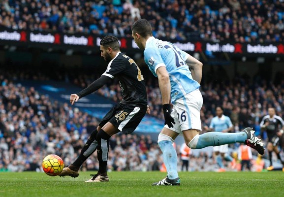 VIDEO: El golazo de crack de Riyad Mahrez del Leicester