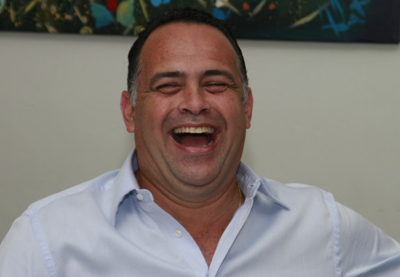 Con desayuno típico, arrancó su jornada Calidonio