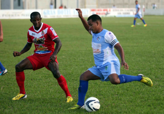 Real Sociedad y Deportes Savio ya disputan el pase a la final