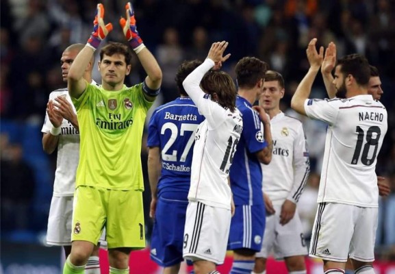 El Santiago Bernabéu despide al Real Madrid con una sonora pitada