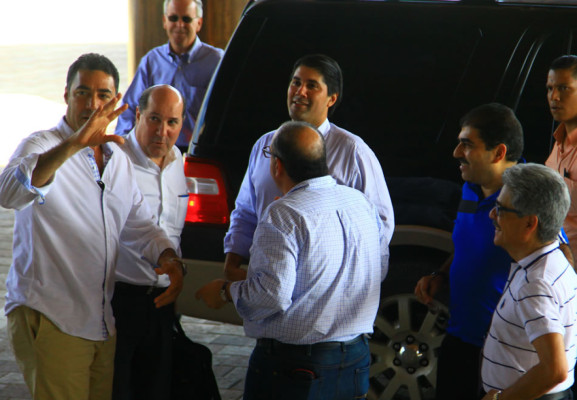 'Ceal anima al sector privado a desarrollar Honduras': expresidente Maduro