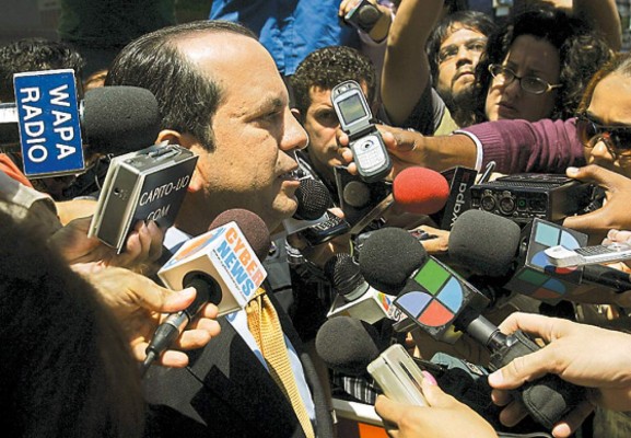 Gobernador de Puerto Rico sale libre