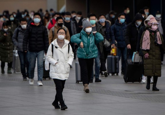 Un estudio cifra en 75,815 los casos de coronavirus en Wuhan