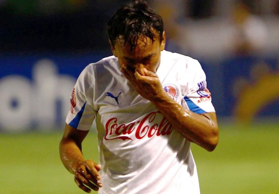 Javier Portillo es separado del Olimpia por indisciplina grave