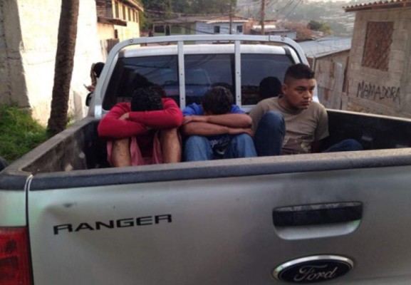 Capturan en Tegucigalpa a taxistas por violar y asaltar pasajeras