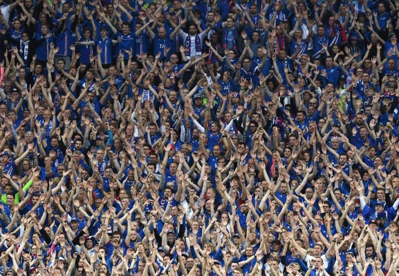 Francia despierta del sueño a Islandia y logra su pase a semifinales