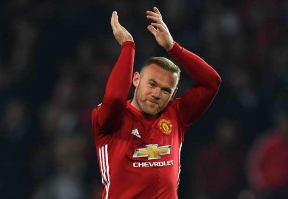 Wayne Rooney deja Manchester United y regresa al Everton