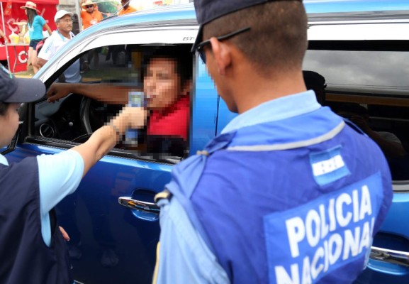 Honduras aplica las pruebas de alcoholemia menos severas