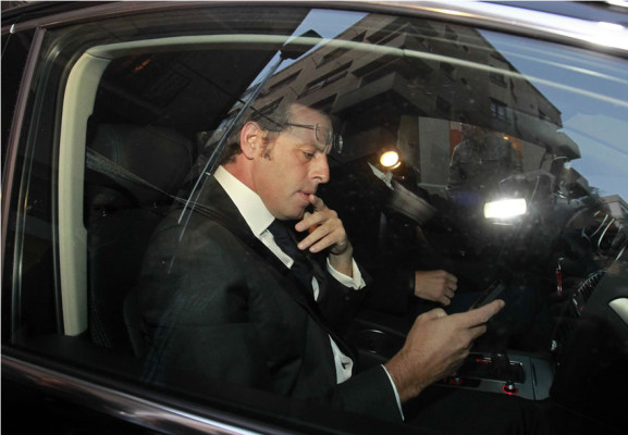 La familia de Rosell presentó nueve denuncias por amenazas y agresiones