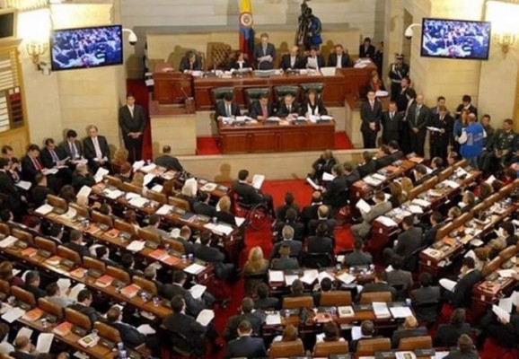 Delegación hondureña conoce experiencia legislativa colombiana