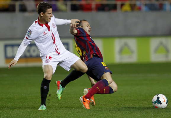 Messi responde con goles y le devuelve el liderato de la Liga al Barça