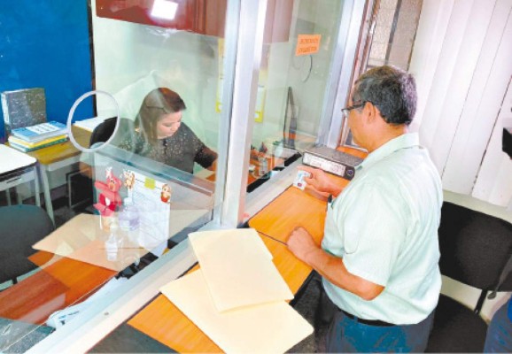 Coroneles buscan retornar a las Fuerzas Armadas de Honduras