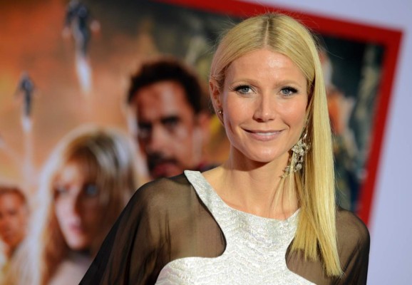 En bikini, Gwyneth Paltrow muestra su sensacional cuerpo