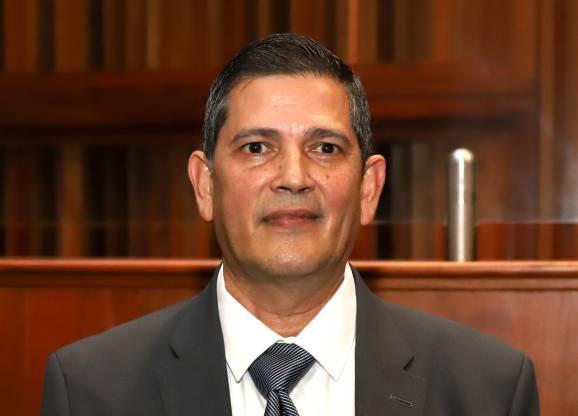 Magistrado Wagner Vallecillo no aceptaría presidir Sala Constitucional