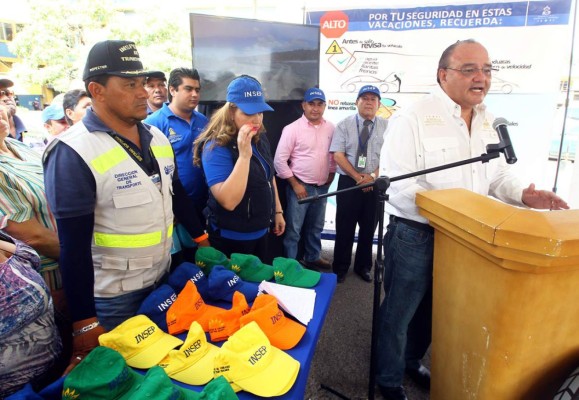 Conduzca con precaución en 80 puntos de peligro vial