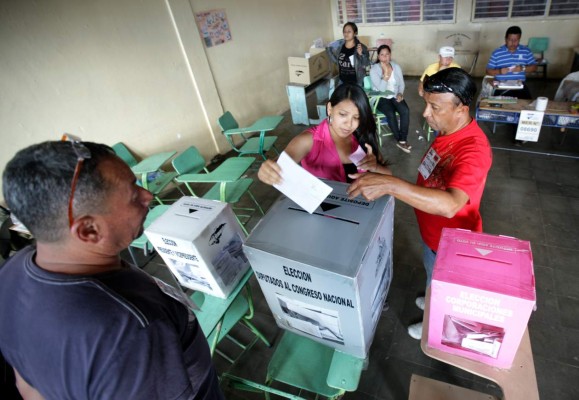 Cohep pide aprobar ley que regule financiamiento de campañas