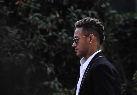 Neymar entra en convocatoria del Barcelona ante Valencia