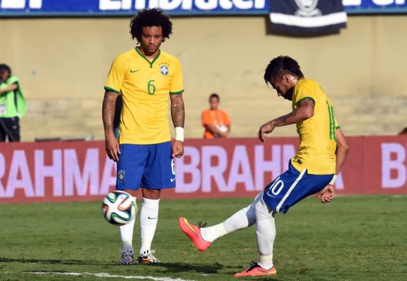 Brasil humilló a Panamá con un brillante Neymar