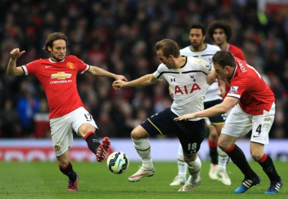 El duelo Tottenham - United sufre retraso por el tráfico de Londres