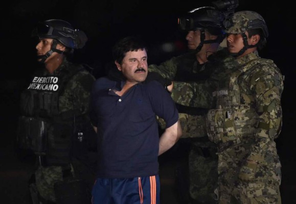 Trasladan de cárcel a los enemigos de 'El Chapo'