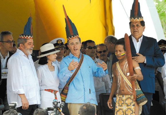 Marchan y cantan por la libertad