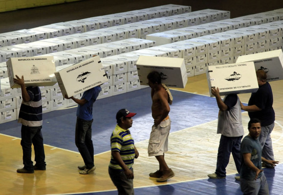 Material electoral ya está distribuido en 17 departamentos de Honduras