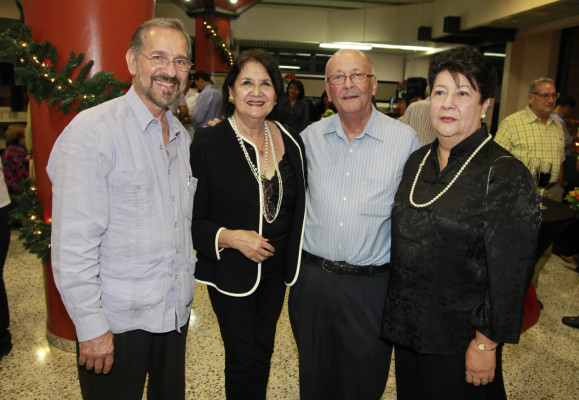 Cita por gran aporte literario