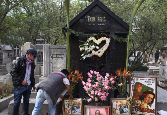 Homenaje a María Félix a 15 años de su muerte  