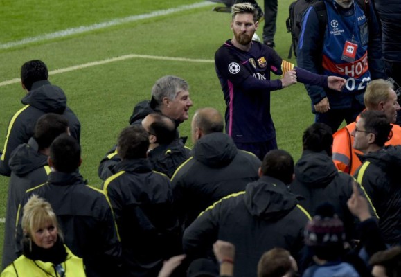 Reportan enfrentamiento entre Messi y jugadores del City