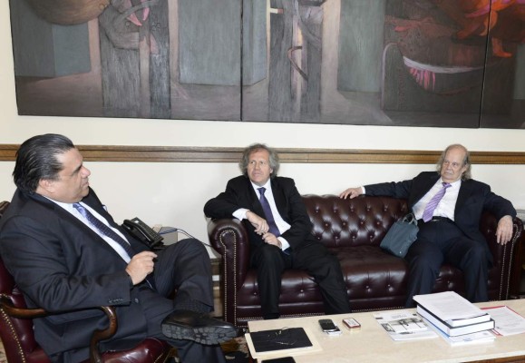 Revisan resultados de diálogo nacional