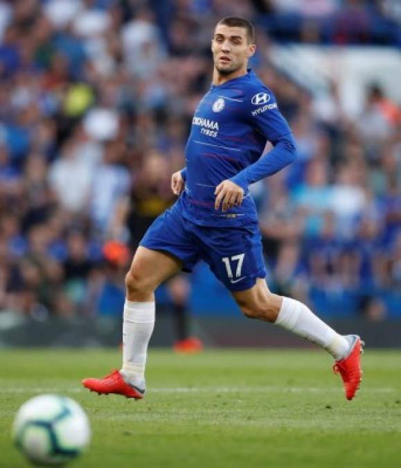 Según apunta el Corriere dello Sport; Mateo Kovacic no continuará en el Chelsea la próxima temporada, y ante las escasas expectativas en el Real Madrid, podría aceptar una salida a préstamo al Inter. Un regreso a un ambiente conocido y donde es muy apreciado.