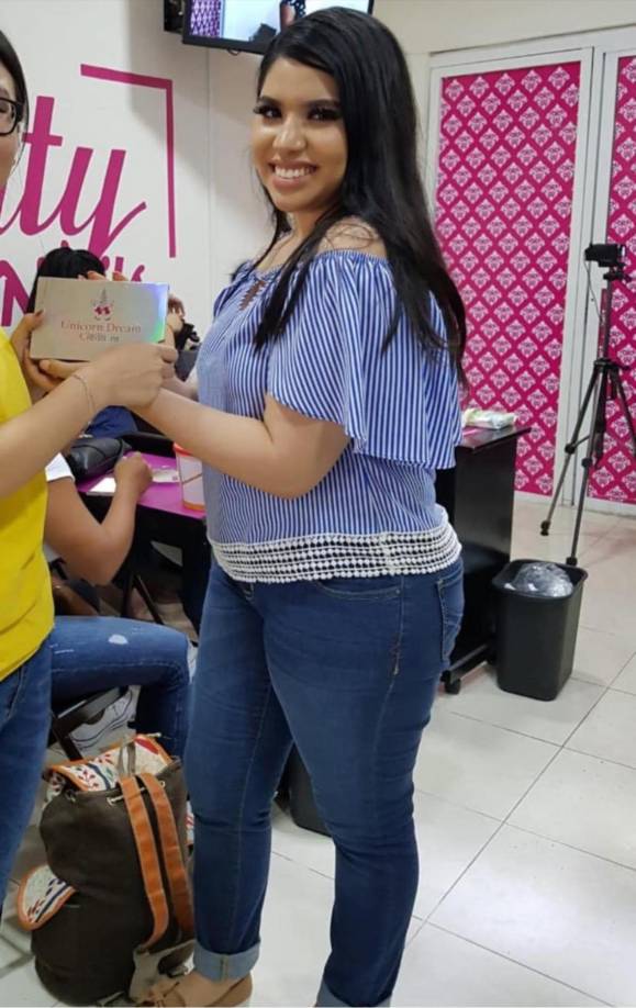 Esta es la influencer mexicana antes de sus cirugías estéticas.