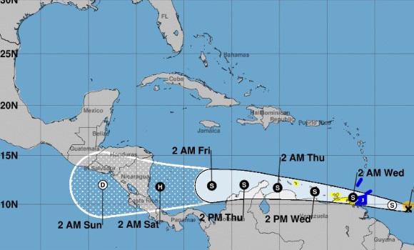 Sistema sobre el Caribe sur puede golpear como huracán a Nicaragua y Honduras