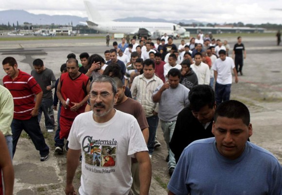 EUA y México deportaron 47,528 guatemaltecos en 7 meses de 2016