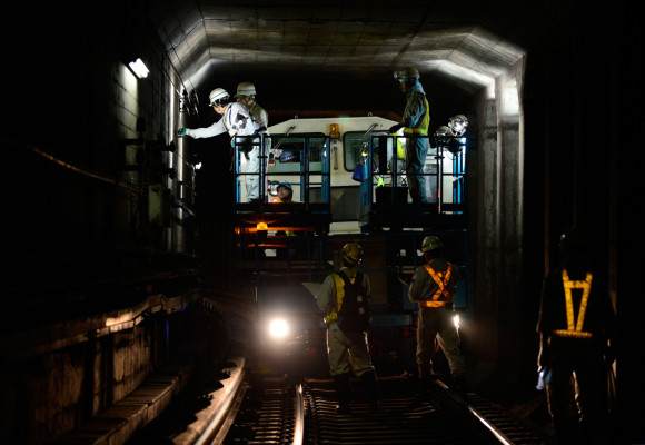 Red de trenes y metro de Tokio, fiables como un reloj suizo