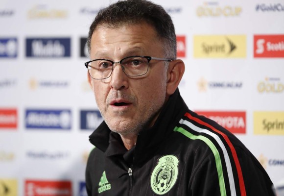 Los partidos que tienen en la cuerda floja a JC Osorio, DT de México