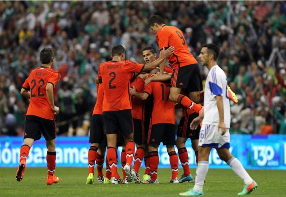 México se despidió de su afición con insípida goleada sobre Israel