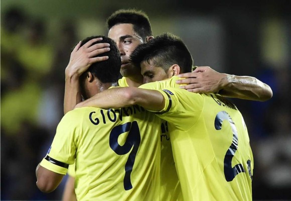 Villarreal golea y es líder de su grupo en la Europa League
