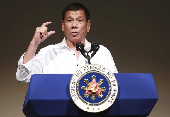 Duterte revela que mató a alguien cuando tenía 16