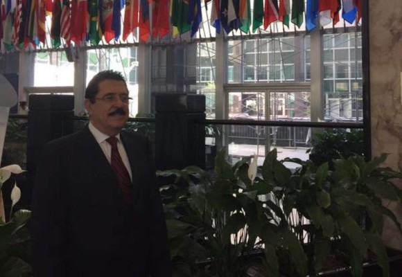 Corrales: Mel Zelaya pide renuncia del Presidente de Honduras con apoyo de Venezuela