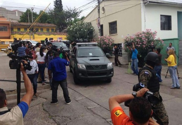 Suspenden audiencia contra Pastor y Montes por caso del Ihss