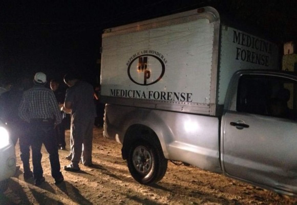 Frente a sus hijos ultiman a pareja en el sector Rivera Hernández