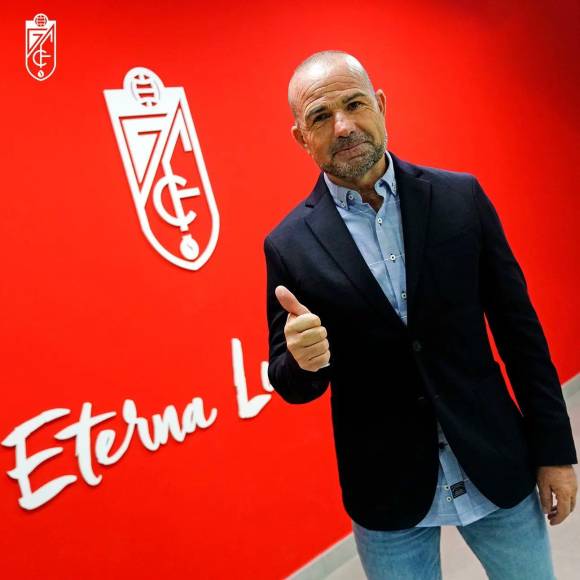 Paco López fue nombrado como nuevo entrenador del Granada tras la destitución de Aitor Karanka.