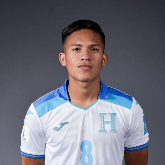 Mediocampista: 8. Tomas Alejandro Sorto Caballero (20) - Honduras Progreso - 169 cm