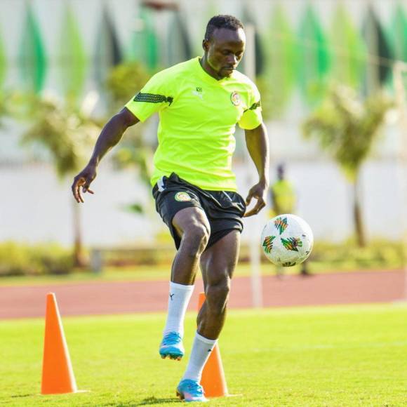 Sadio Mané se encuentra disputando la Copa de África con la Selección de Senegal, pero al culminar regresará a Riad para incorporarse nuevamente con el Al Nassr de Cristiano Ronaldo.