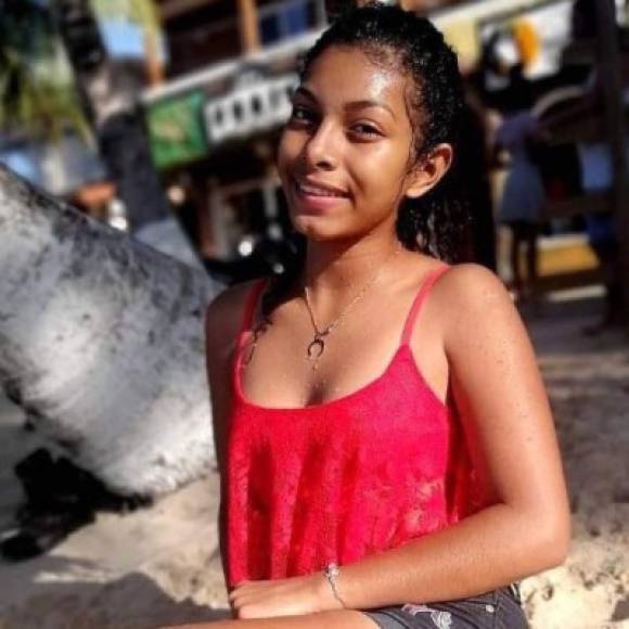 Alda Flores: Menor de 15 años encontrada muerta el domingo en Roatán, de manera violenta, tras salir el jueves de su casa a una entrevista laboral. Sin embargo, nunca regresó.