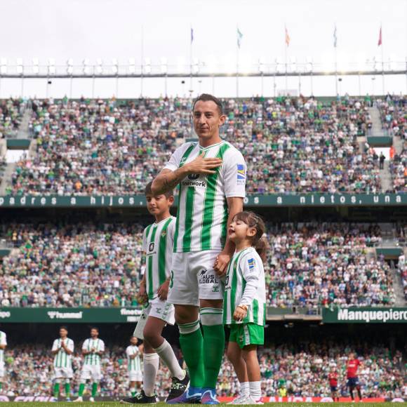 El centrocampista Andrés Guardado, el jugador con más partidos en la selección mexicana, fue anunciado este jueves como nuevo refuerzo del León, lo que significa su salida del Real Betis de España y su regreso al fútbol de su país 17 años después.
