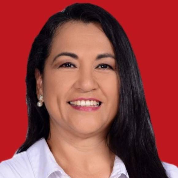 17. Sandra Tatiana Hernández Cuevas - 28,293 votos.