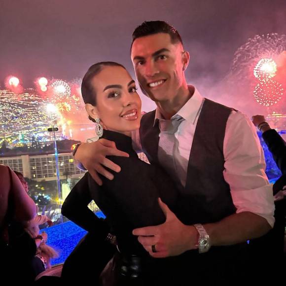 Cristiano Ronaldo y Georgina Rodríguez viajaron hasta Portugal para la celebración del Año Nuevo 2024. 