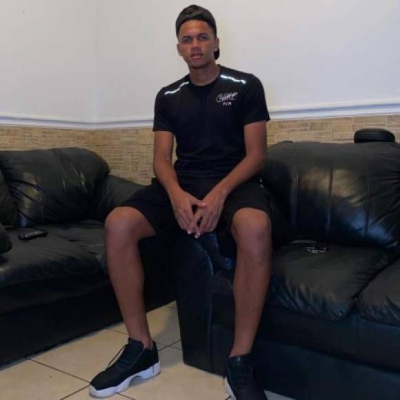 Jack Jean Baptiste: El centrocampista hondureño de 21 años de edad jugará en la UPN.